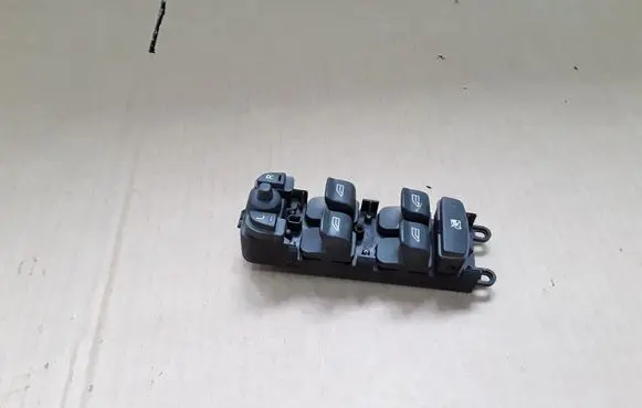 Volvo S60 Electric window control switch 6G9N14A132AC