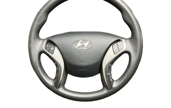 Hyundai i30 Steering wheel A656900010 A6110RDR 120203012