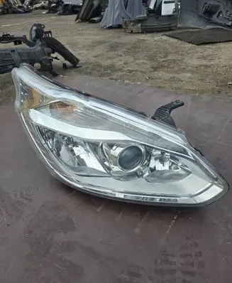 Ford Transit Custom Headlight/headlamp BK2113D152B CU19A