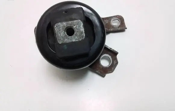 Volvo XC60 Engine mount bracket 30671245