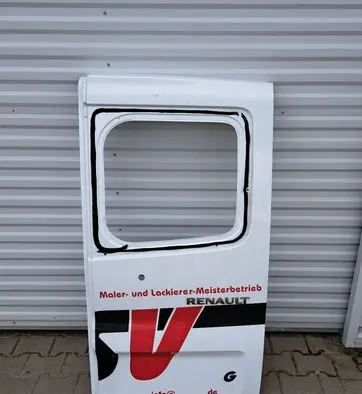 Rear door
