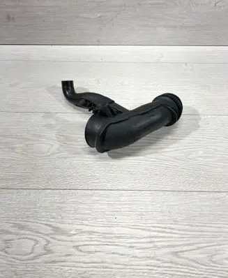 BMW X5 E70 Air intake duct part 7798336