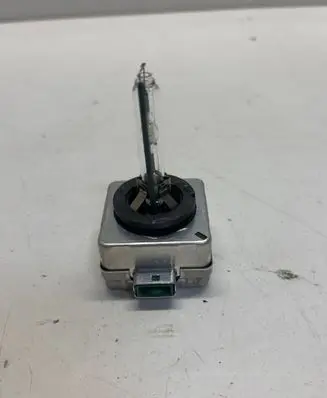 Chrysler Pacifica Xenon bulb 66340HBI 472112 98U17586