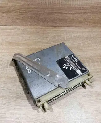 Volvo 850 Engine control unit/module ECU 0227400179