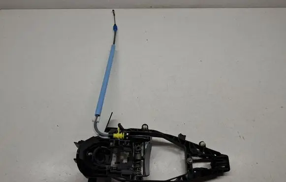 BMW X5 G05 Front door exterior handle/bracket 7444680 51217444680