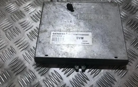 Renault Megane I Engine control unit/module 7700864451 hom7700864451