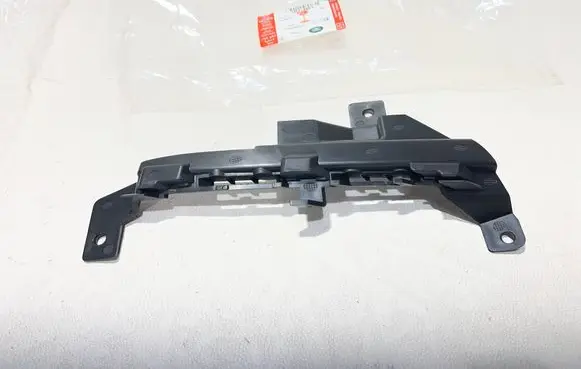 Land Rover Range Rover Evoque L551 Front bumper mounting bracket K8D215266