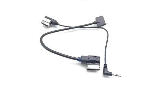 Volkswagen Touareg II iPod connector socket 5W0035554B 7P6035443