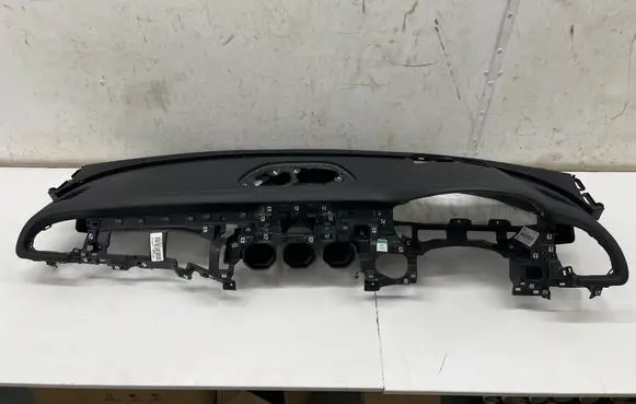 KIA Stinger Dashboard 84720J5910 84721J5900 84710J5930WK