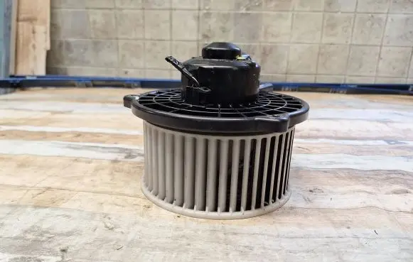Mazda 2 Heater fan/blower GJ8AA02