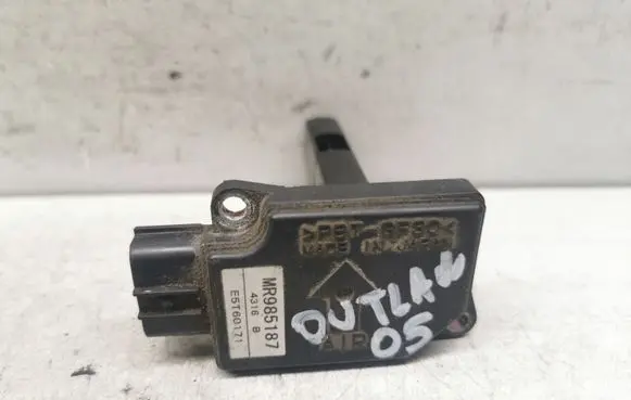 Mitsubishi Outlander Mass air flow meter MR985187