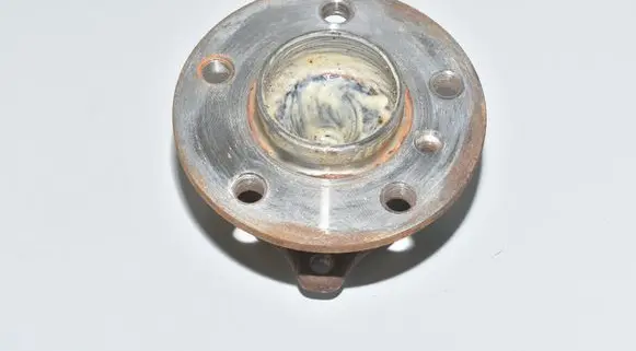 BMW i3 Front wheel ball bearing 6867927 6852156 33416852156