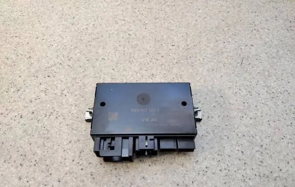Volkswagen Tiguan Tow bar trailer control unit/module 5Q0907383G30 5Q0907383G
