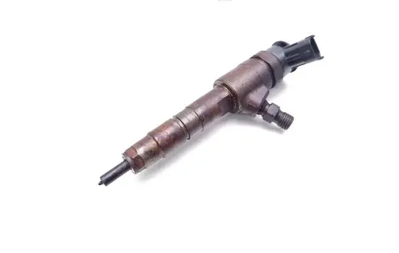 Ford Fiesta Fuel injector 0445110340