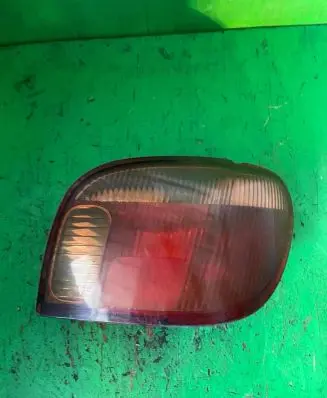 Toyota Yaris Rear/tail lights