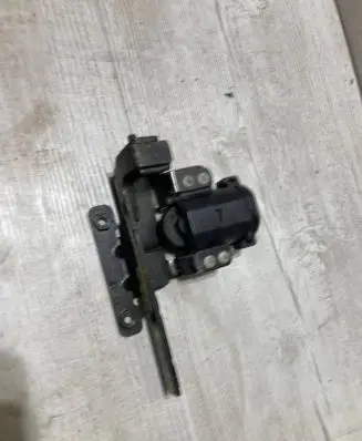 Ford B-MAX Sliding door lower roller guide/hinge av11R251A67AD