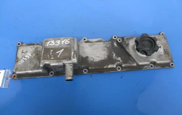 Honda Civic Rocker cam cover 