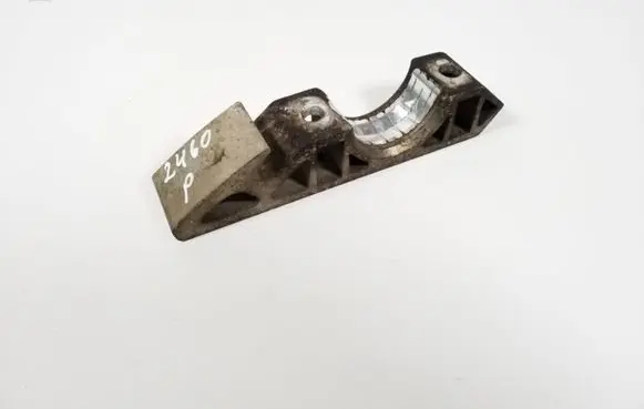 Audi Q7 4L Sway bar bush bracket, front 7L0411063B