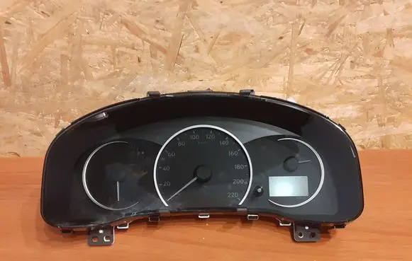 Lexus CT 200H Speedometer (instrument cluster) 2162 2574809311