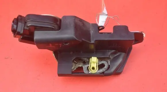 Hyundai Matrix Rear door lock
