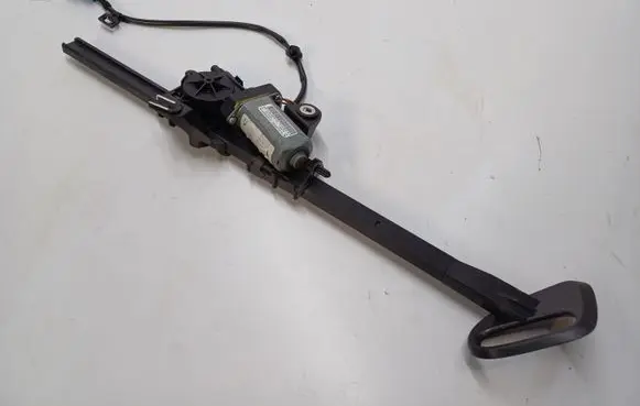 Mercedes-Benz E W238 Seat belt height adjuster A2058600182