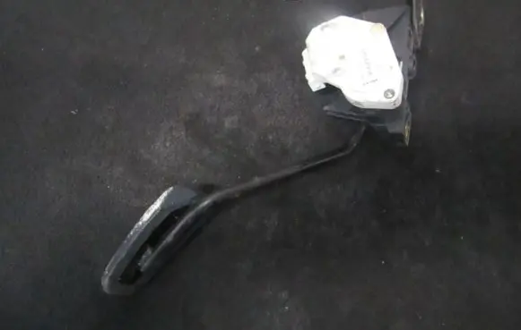 Volvo XC90 Accelerator throttle pedal 30683521 6pv008537-18