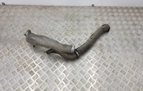 Mercedes-Benz ML W163 Intercooler hose/pipe A1635011524