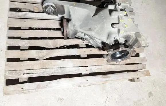 Chevrolet Tahoe Rear differential 85651220