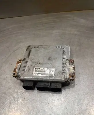 Suzuki Grand Vitara I Engine control unit/module 0281011675 9640938180 34027524