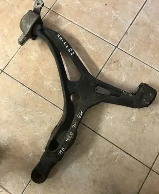 Mercedes-Benz ML W164 Front lower control arm/wishbone