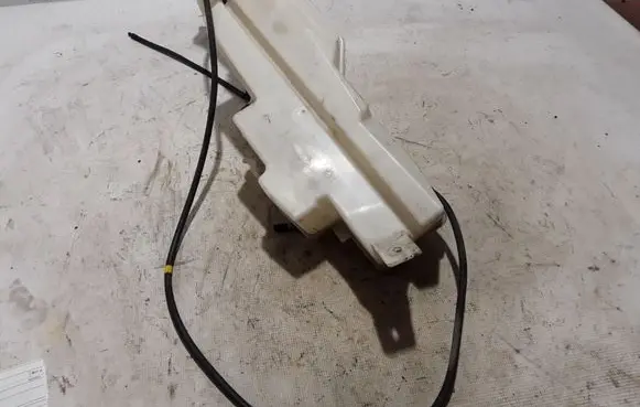 Volvo S90, V90 Windshield washer fluid reservoir/tank 31662428