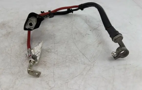 Volkswagen Golf VII Positive cable (battery) 5Q0971228AC
