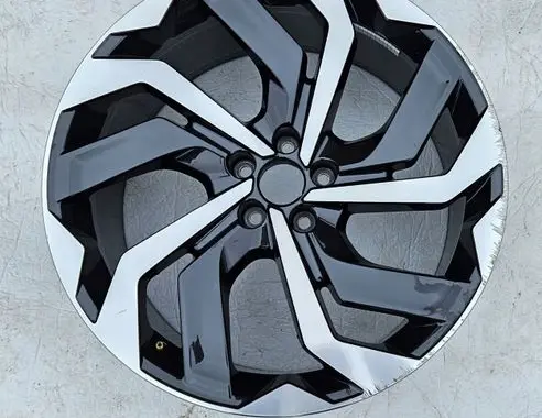 Audi e-tron R21 alloy rim 4KE807025A