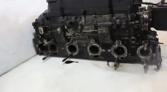 Mazda 3 I Engine head 