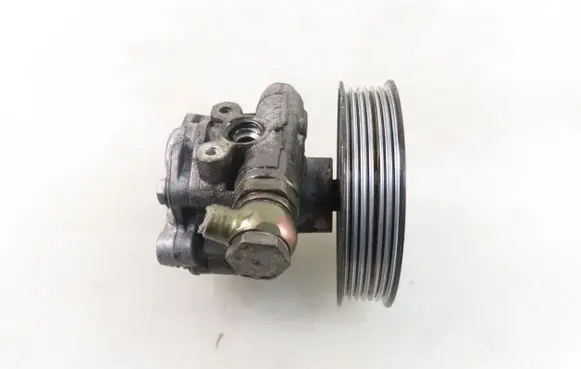 Audi A3 S3 8L Power steering pump 1J0422154A