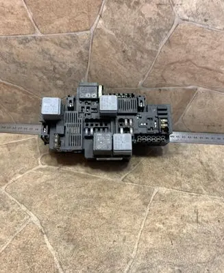 Mercedes-Benz C W205 Fuse module A2139065706