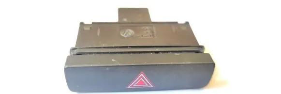 Volkswagen PASSAT B7 Hazard light switch 3AA953509