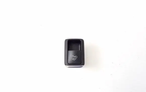Mercedes-Benz E W212 Tailgate opening switch A2129059200