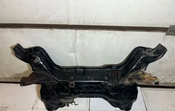Citroen Berlingo Rear subframe 565741B02