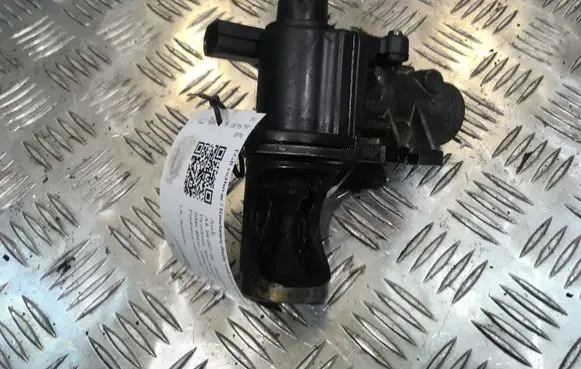 Audi A4 S4 B7 8E 8H EGR valve 038131501
