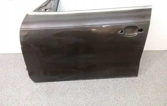 Audi A5 8T 8F Front door
