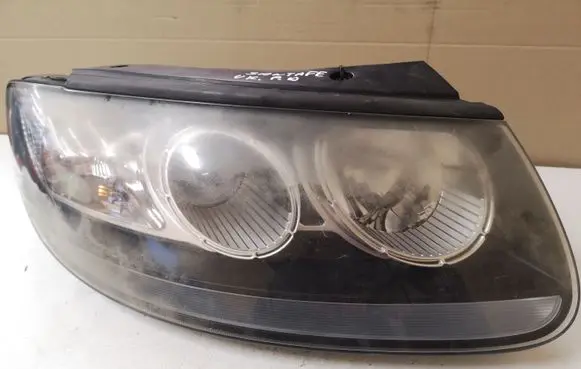 Hyundai Santa Fe Headlight/headlamp 921022BXXX