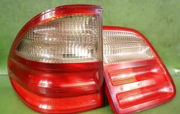 Mercedes-Benz E W210 Rear/tail lights A2108205364 A2108205964