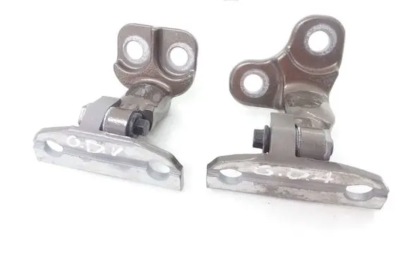 Rear door hinge set