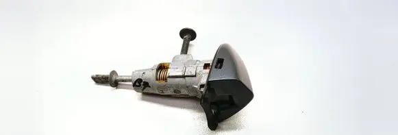 Volkswagen PASSAT B7 Front door lock (next to the handle) 3C0837886 3C0837167B 3C0837168B