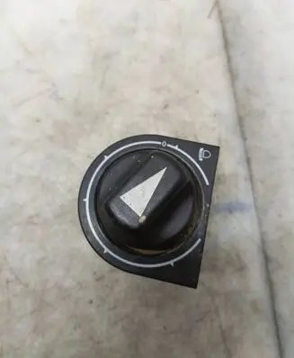 Mercedes-Benz 100 W631 Ignition lock 6318260338