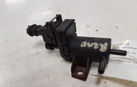 Vacuum valve