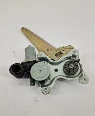 Toyota Camry Rear window lifting mechanism without motor 8571033130