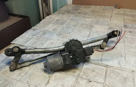 Fiat Croma Front wiper linkage and motor 3397020671 51708219 0390241915