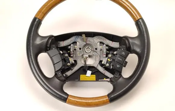 Hyundai Santa Fe Steering wheel 967003L010